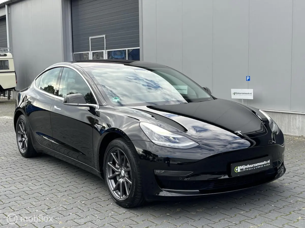 Long Range AWD 75 kWh, Netjes , 85 % soh , Vol