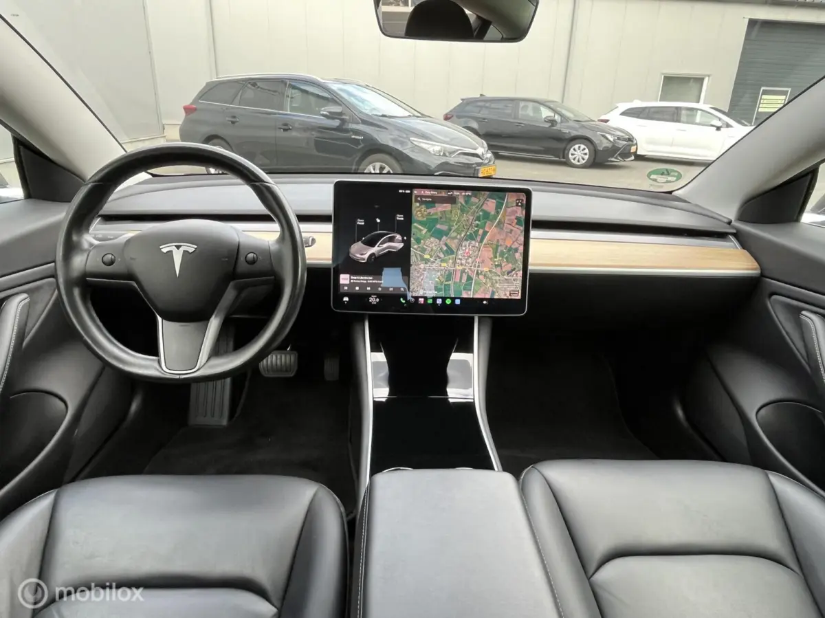 Long Range AWD 75 kWh, Netjes , 85 % soh , Vol