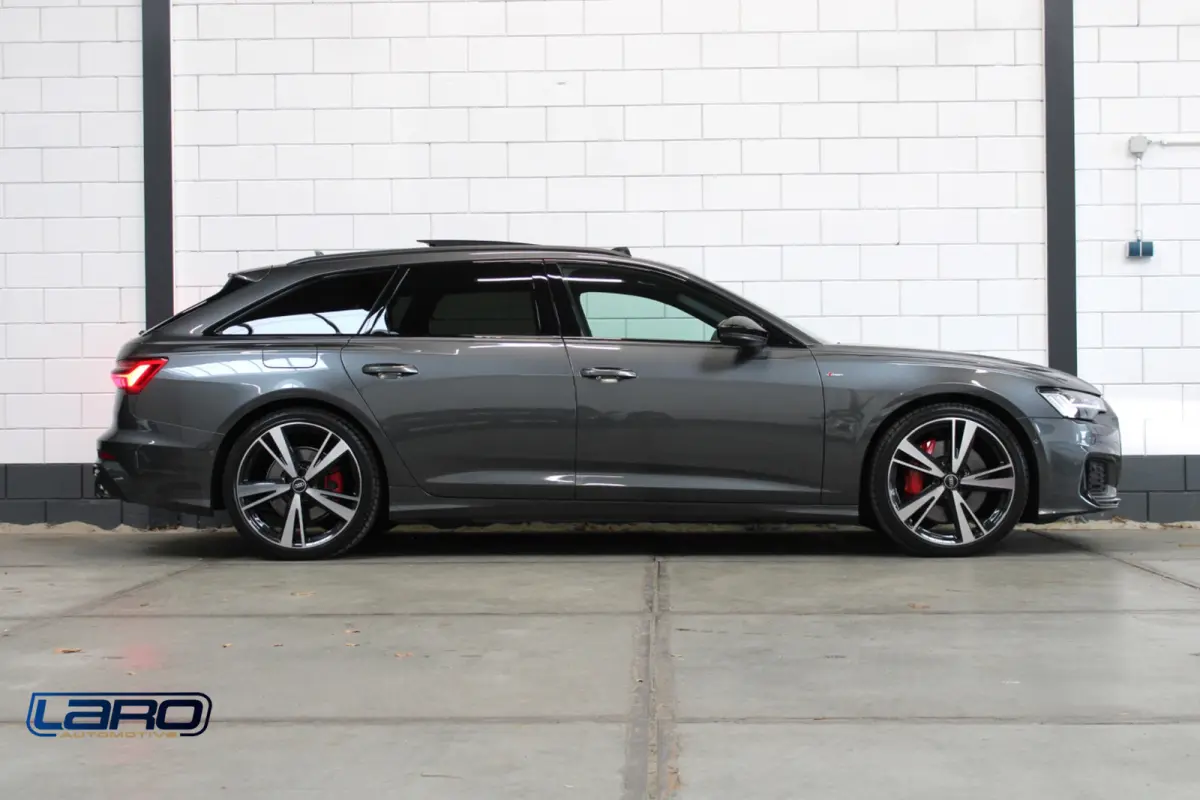 55 TFSI e quattro S-Line | Pano Trekh. 360 Matrix ACC Keyless El. klep CarPlay