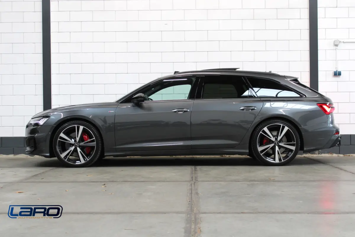 55 TFSI e quattro S-Line | Pano Trekh. 360 Matrix ACC Keyless El. klep CarPlay