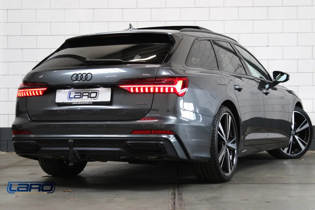 55 TFSI e quattro S-Line | Pano Trekh. 360 Matrix ACC Keyless El. klep CarPlay