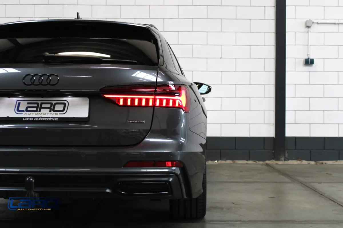 55 TFSI e quattro S-Line | Pano Trekh. 360 Matrix ACC Keyless El. klep CarPlay