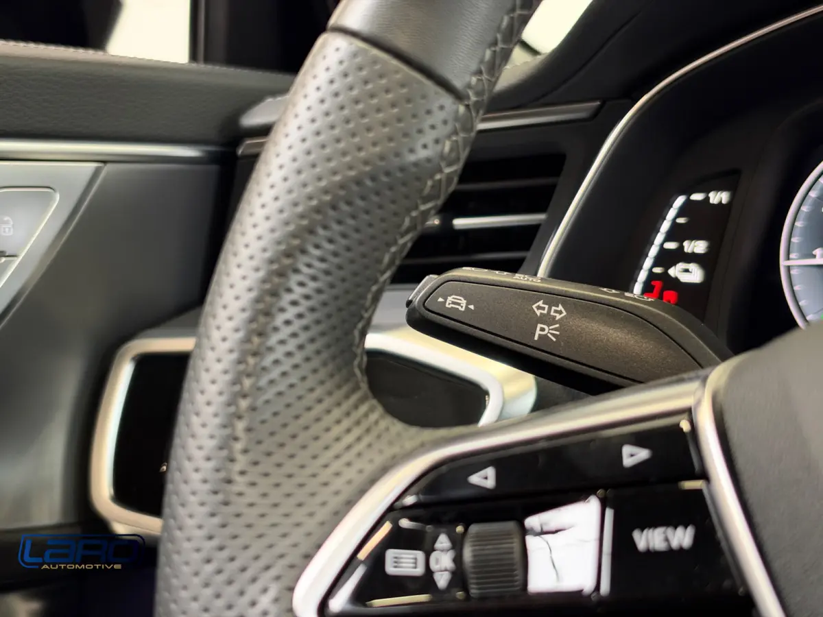 55 TFSI e quattro S-Line | Pano Trekh. 360 Matrix ACC Keyless El. klep CarPlay