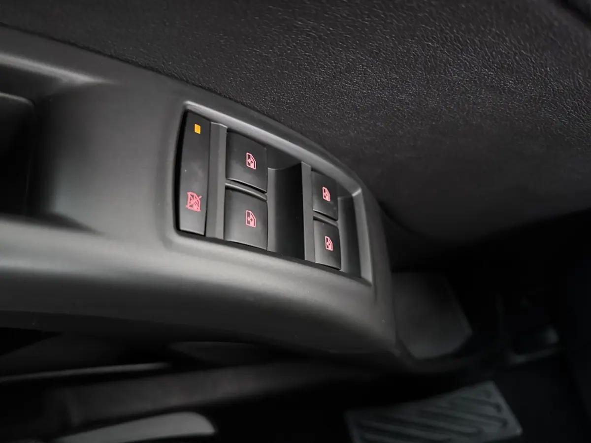 1.4 Turbo Blitz | Achteruitrijcamera | Airco (automatisch) | Cruise control