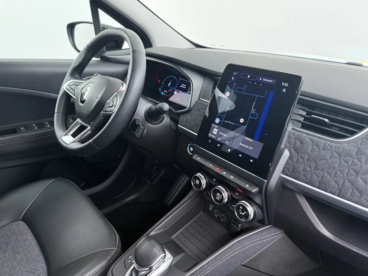 R135 Iconic 52 kWh | Koop accu | | Achteruitrijcamera | Apple Carplay/Android Auto|telefoonintegratie premium | Cruise control