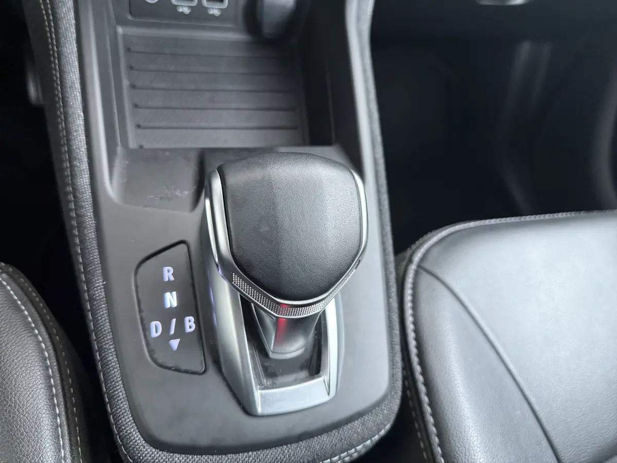 R135 Iconic 52 kWh | Koop accu | | Achteruitrijcamera | Apple Carplay/Android Auto|telefoonintegratie premium | Cruise control