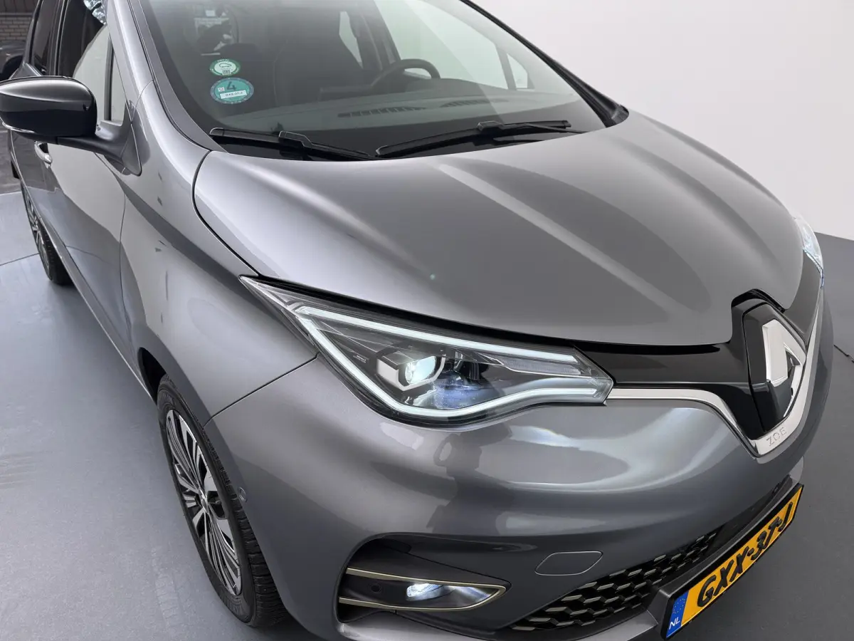 R135 Iconic 52 kWh | Koop accu | | Achteruitrijcamera | Apple Carplay/Android Auto|telefoonintegratie premium | Cruise control
