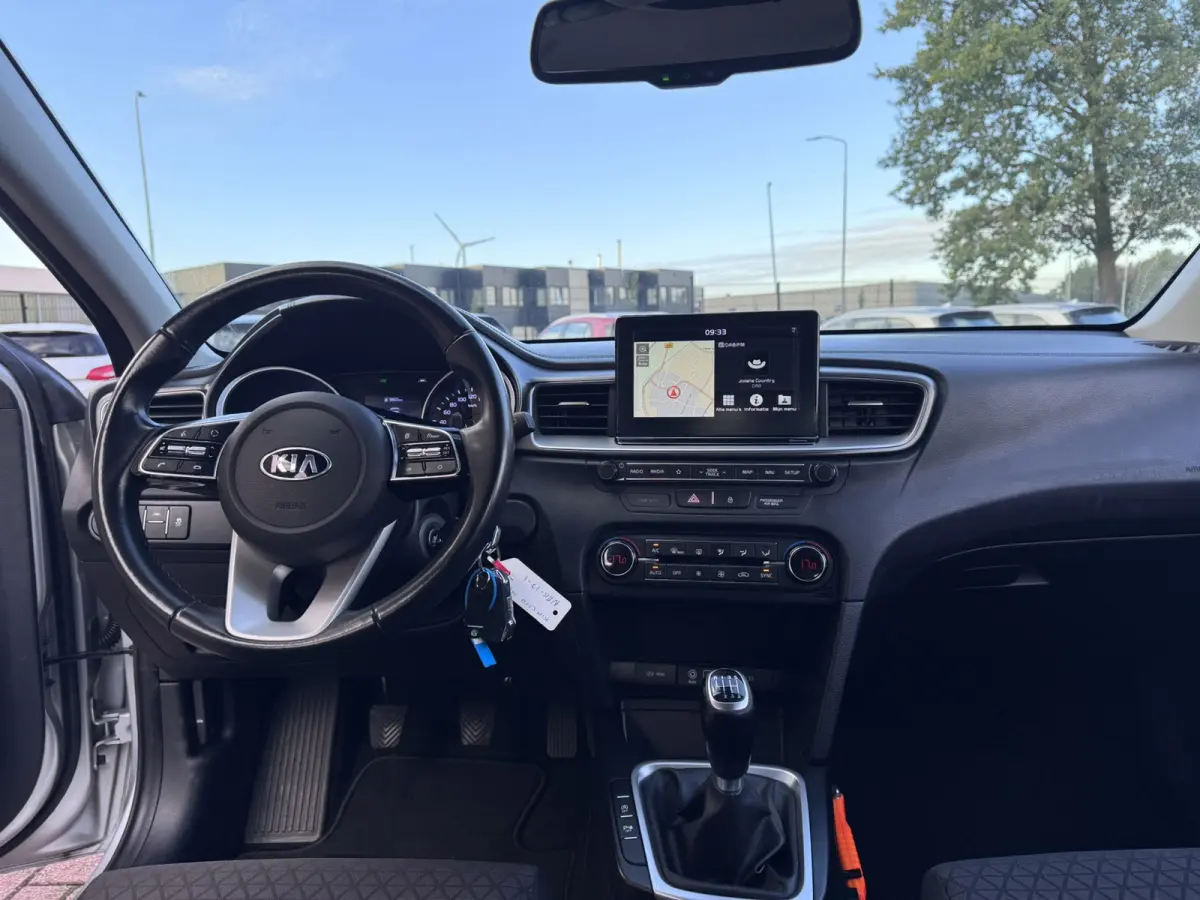 1.6 CRDi DynamicLine, Marge, Euro 6, Apple Carplay, Hatchback,