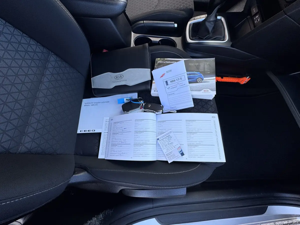 1.6 CRDi DynamicLine, Marge, Euro 6, Apple Carplay, Hatchback,