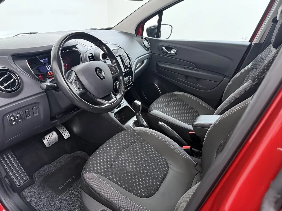1.3 TCe Intens | Achteruitrijcamera | Airco (automatisch) | Apple Carplay/Android Auto|telefoonintegratie premium