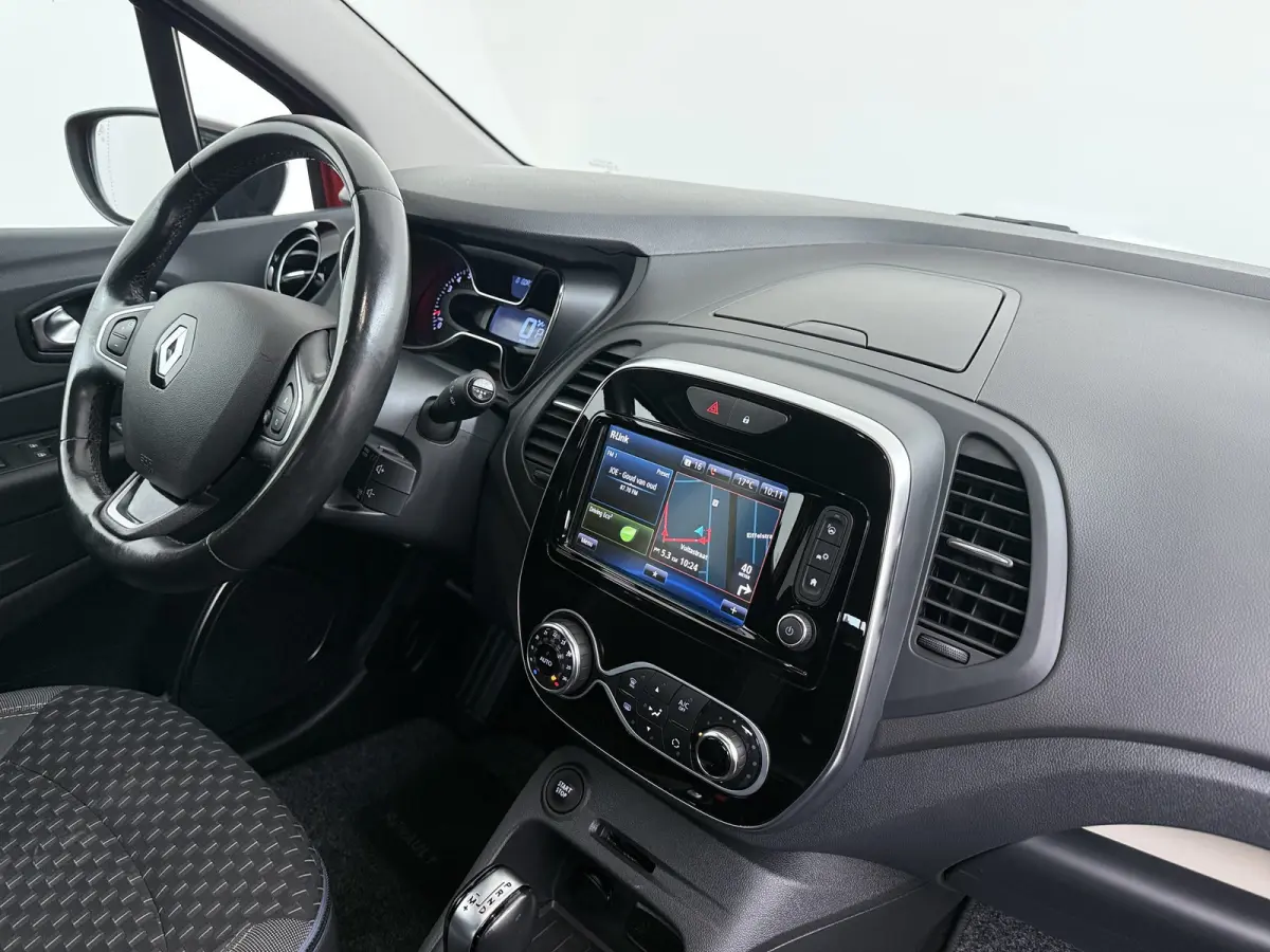 1.3 TCe Intens | Achteruitrijcamera | Airco (automatisch) | Apple Carplay/Android Auto|telefoonintegratie premium