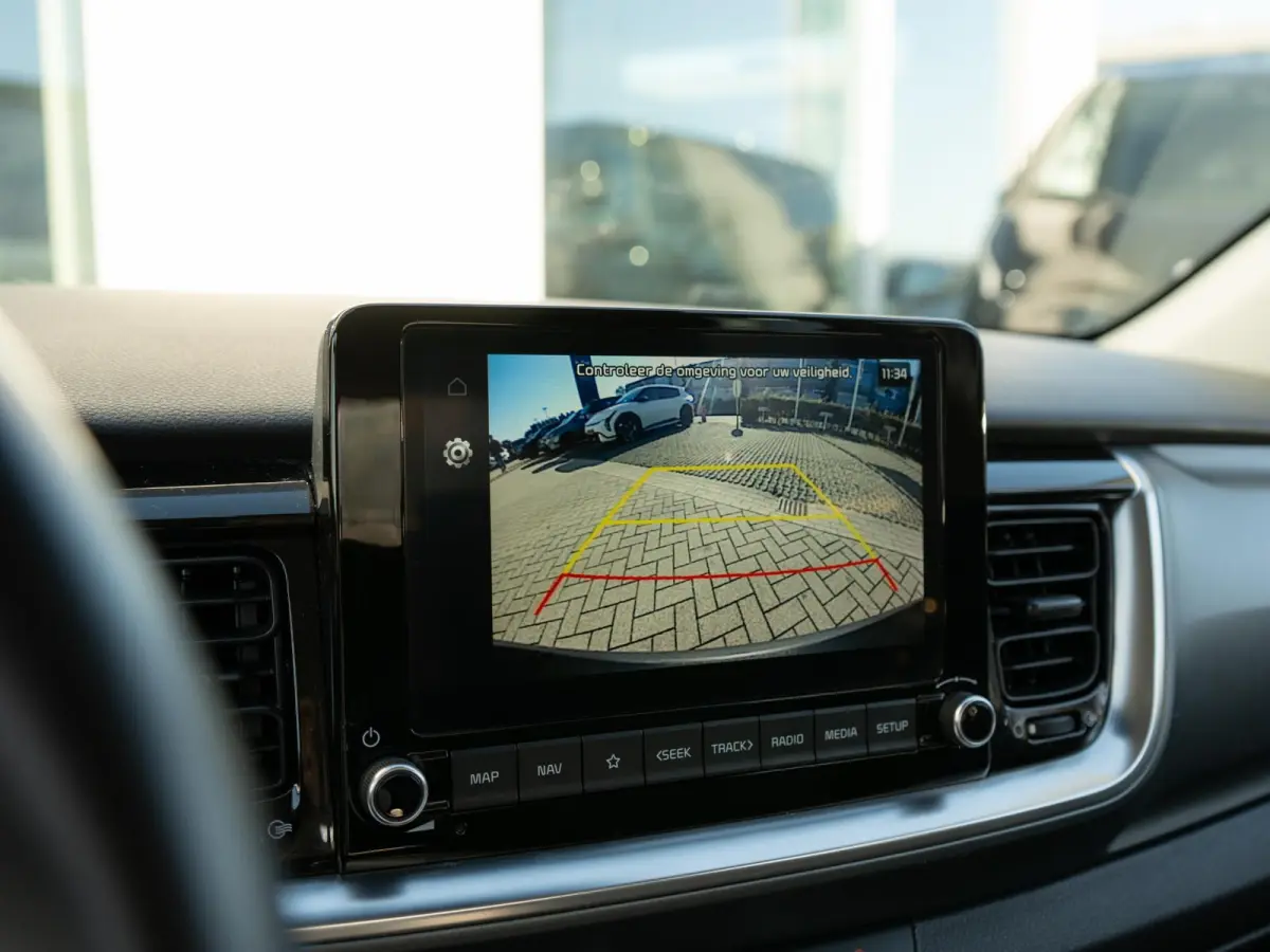 1.0 T-GDi MHEV DynamicLine | Apple carplay / android auto | Airco | Achteruitrijcamera |