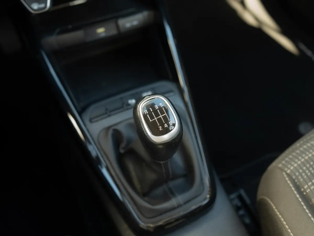 1.0 T-GDi MHEV DynamicLine | Apple carplay / android auto | Airco | Achteruitrijcamera |