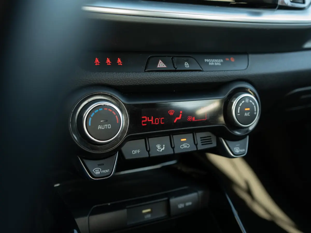 1.0 T-GDi MHEV DynamicLine | Apple carplay / android auto | Airco | Achteruitrijcamera |
