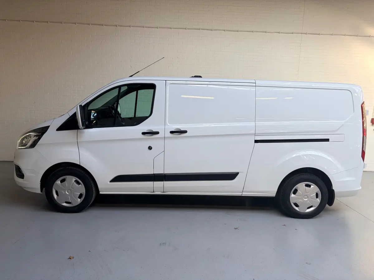 Servicewagen 320 2.0 TDCI euro6 L2H1 Trend 3Persoons, 2xSchuifdeur, Sortimo, Trekhaak, RIJKLAARPRIJS!