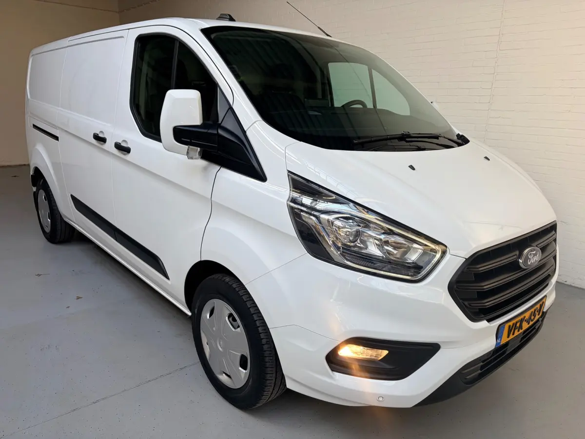 Servicewagen 320 2.0 TDCI euro6 L2H1 Trend 3Persoons, 2xSchuifdeur, Sortimo, Trekhaak, RIJKLAARPRIJS!
