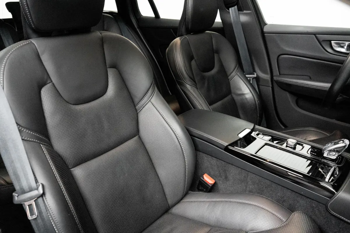 T6 Inscription Plug-in hybrid AWD | Zeer compleet uitgevoerd | Long Range | ACC | Pano | Harman Kardon | Trekhaak | Stoel Ventilatie/Verwarming | Head-Up | 360 Camera