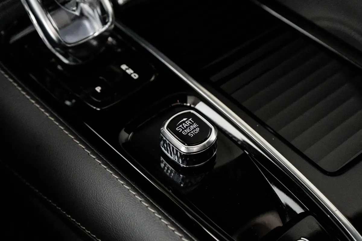 T6 Inscription Plug-in hybrid AWD | Zeer compleet uitgevoerd | Long Range | ACC | Pano | Harman Kardon | Trekhaak | Stoel Ventilatie/Verwarming | Head-Up | 360 Camera