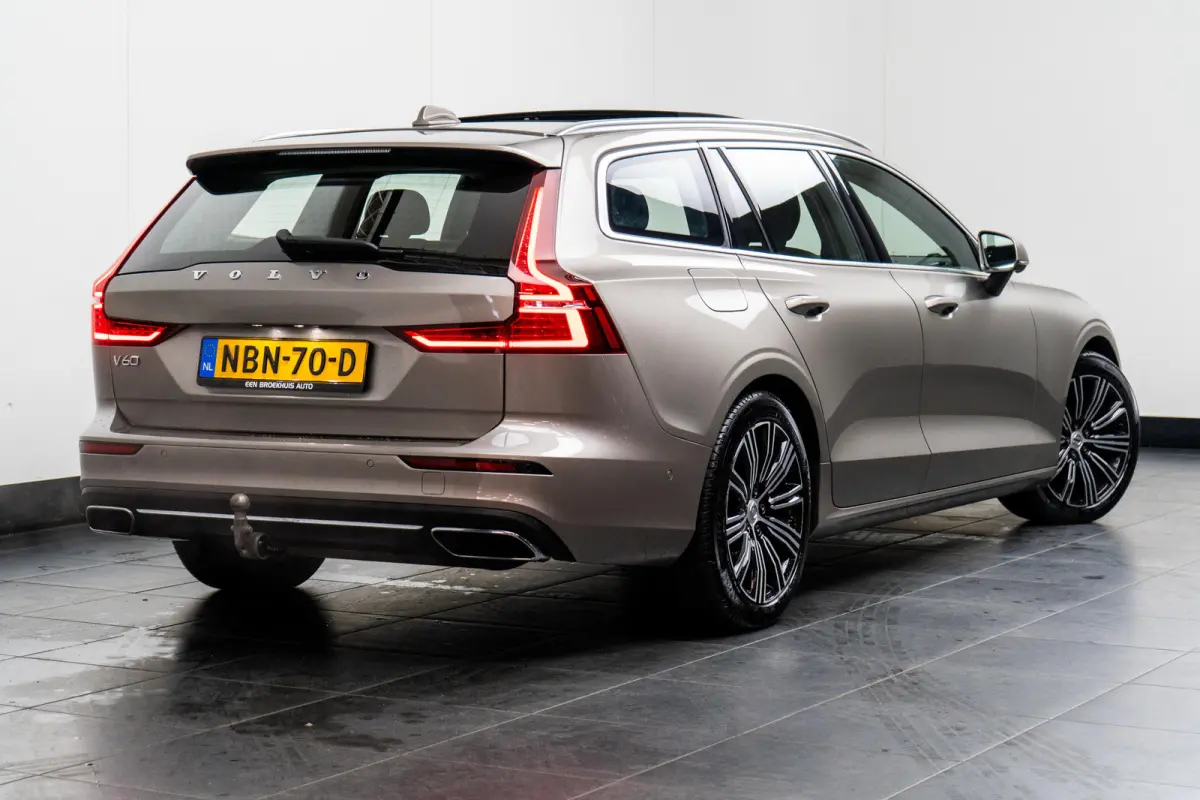 T6 Inscription Plug-in hybrid AWD | Zeer compleet uitgevoerd | Long Range | ACC | Pano | Harman Kardon | Trekhaak | Stoel Ventilatie/Verwarming | Head-Up | 360 Camera