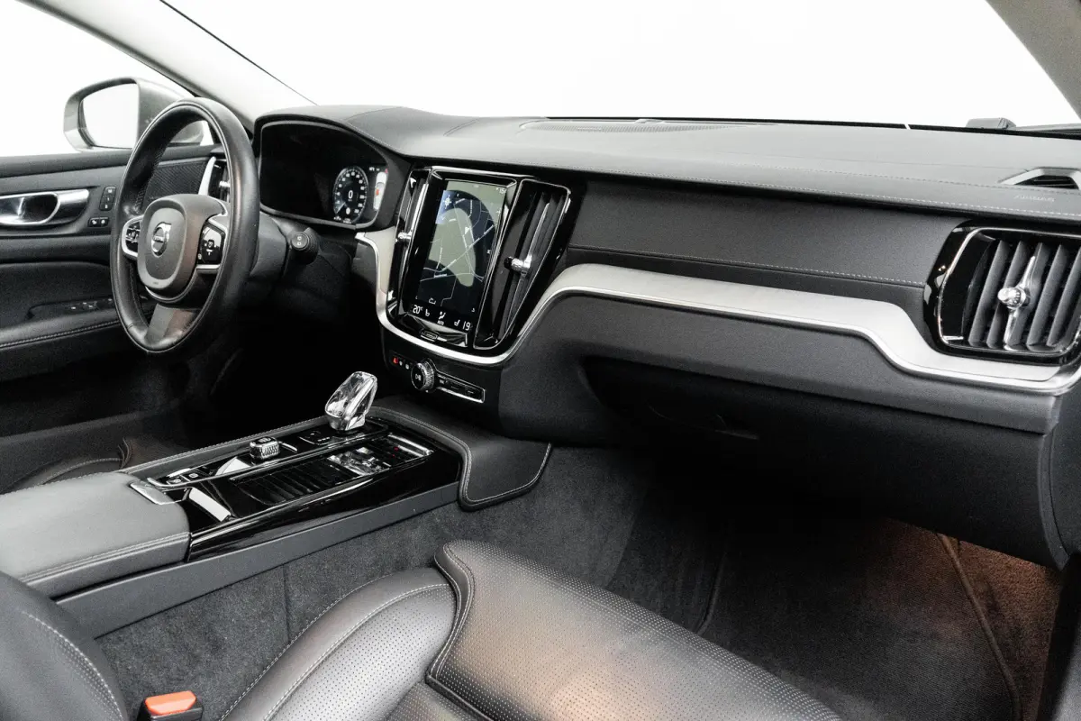 T6 Inscription Plug-in hybrid AWD | Zeer compleet uitgevoerd | Long Range | ACC | Pano | Harman Kardon | Trekhaak | Stoel Ventilatie/Verwarming | Head-Up | 360 Camera