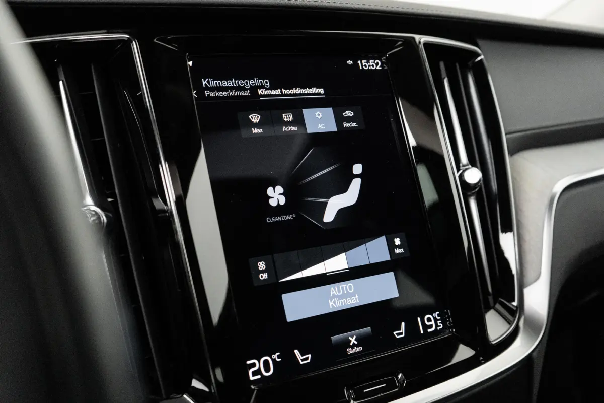 T6 Inscription Plug-in hybrid AWD | Zeer compleet uitgevoerd | Long Range | ACC | Pano | Harman Kardon | Trekhaak | Stoel Ventilatie/Verwarming | Head-Up | 360 Camera