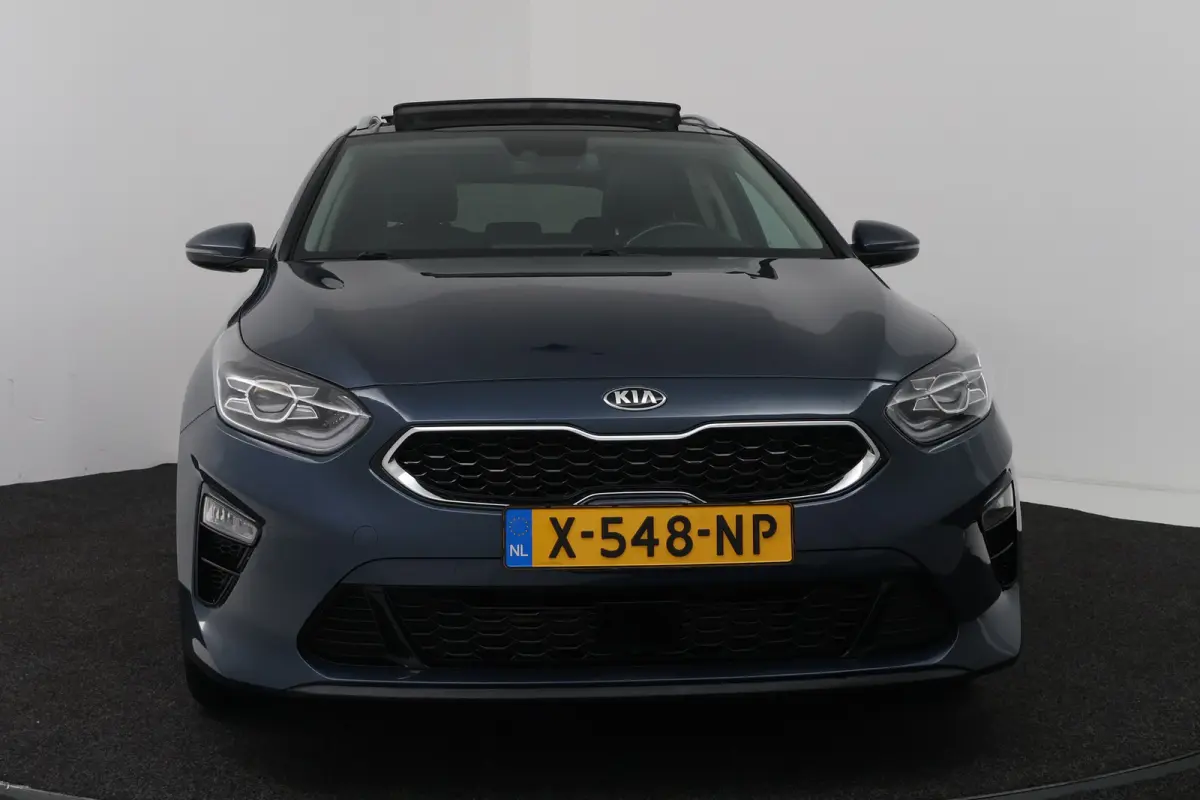 1.4 T-GDi GT-PlusLine (PANORAMADAK, STOELVERWARMING, STOELKOELING, CAMERA)