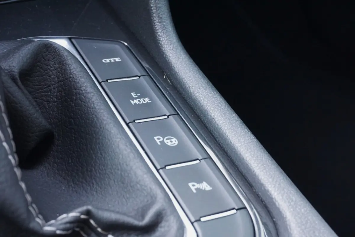 1.4 TSI eHybrid R-Line Business+ Trekhaak/Camera!