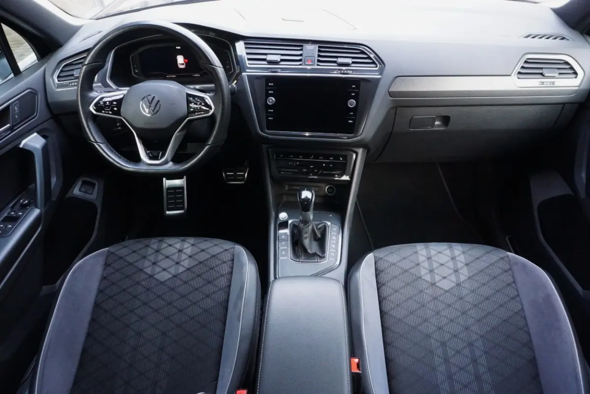 1.4 TSI eHybrid R-Line Business+ Trekhaak/Camera!