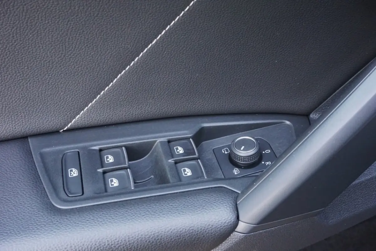1.4 TSI eHybrid R-Line Business+ Trekhaak/Camera!
