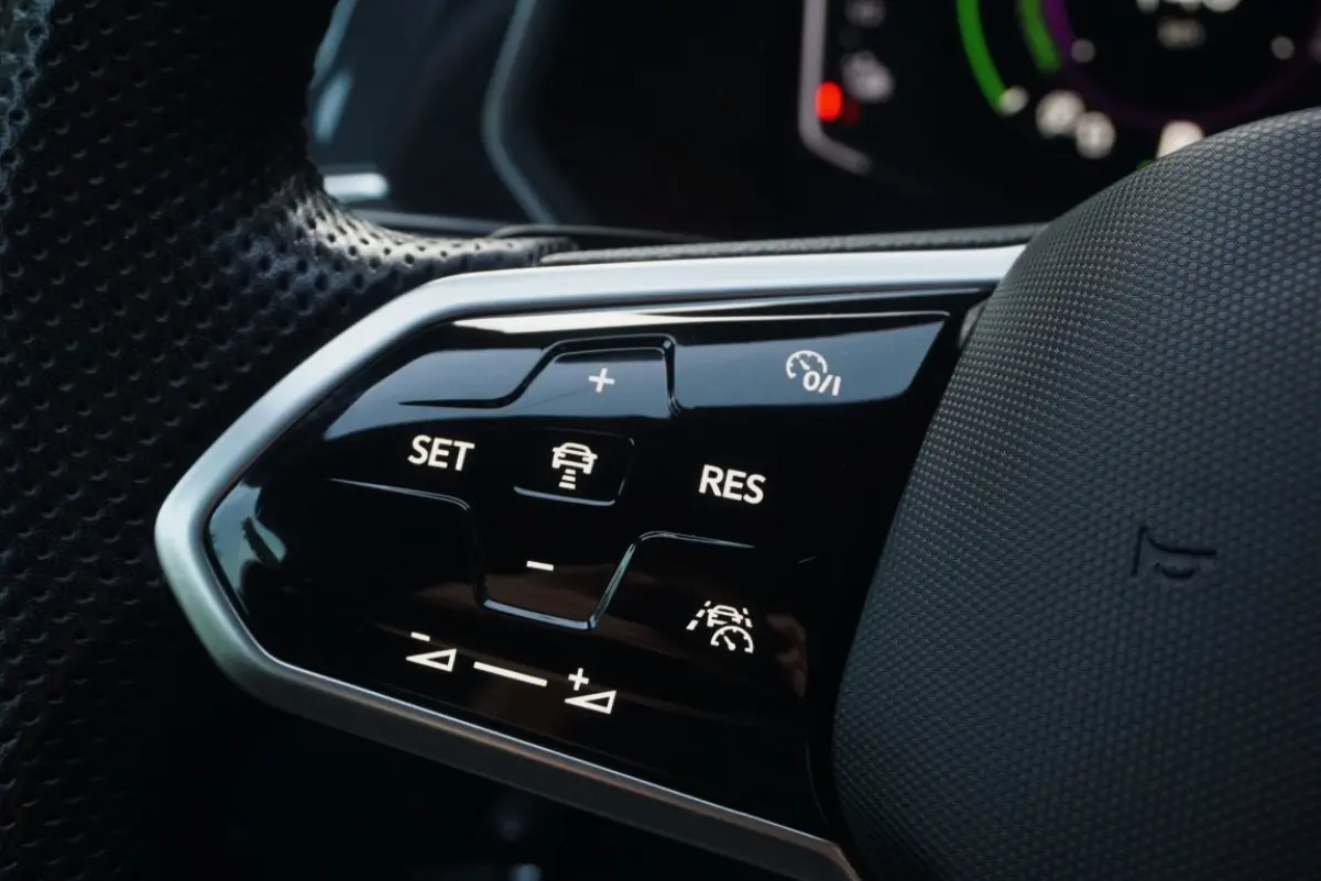 1.4 TSI eHybrid R-Line Business+ Trekhaak/Camera!