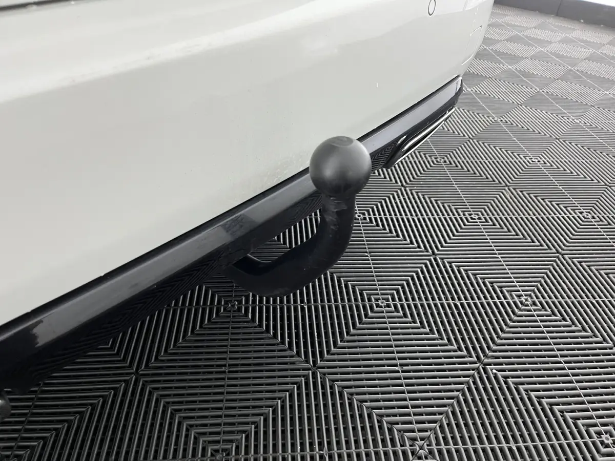 1.2 PureTech GT-line Aut. *PANO | LEATHER-MICROFIBRE | FULL-LED | DENON-AUDIO | BLIND-SPOT | SPORT-SEATS | NAVI-FULLMAP | KEYLESS | DAB | SHIFT-PADDLES | LANE-ASSIST | CAMERA | ECC | CARPLAY