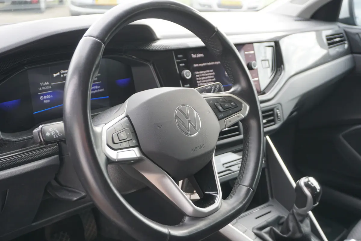 1.0 TSI Life | CLIMATE | STOELVERW. | CARPLAY / NAVI | ADAPT. CRUISE |