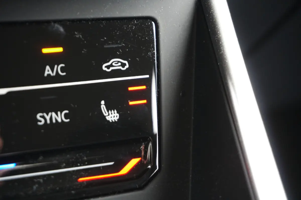 1.0 TSI Life | CLIMATE | STOELVERW. | CARPLAY / NAVI | ADAPT. CRUISE |