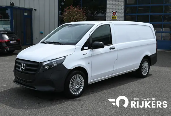 eVito 112 L2 60 kWh Trekhaak 2500 kg, Snellader, Smartphone integratiepakket