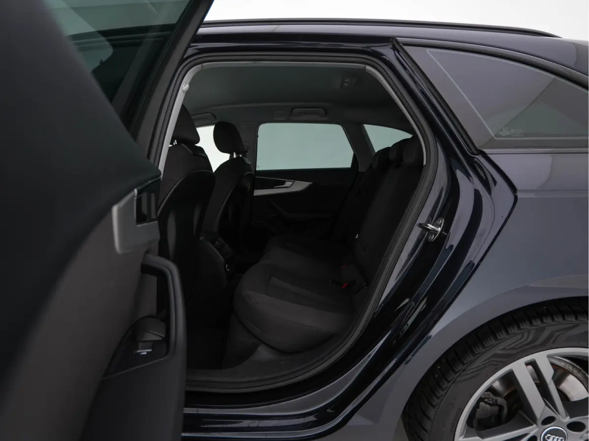 2.0 TFSI MHEV Design Pro Line Plus Aut. *DIGI-COCKPIT | XENON | NAVI-FULLMAP | HEATED-SPORTSEATS | PRIVACY-GLASS | AUDI-SOUND | AIRCO | PDC | CRUISE | 18''ALU | TOWBAR*