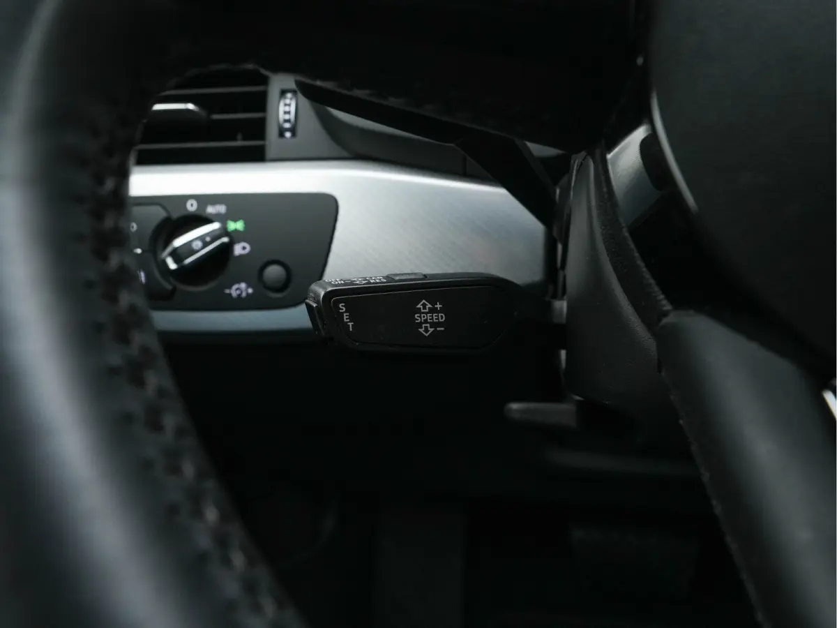 2.0 TFSI MHEV Design Pro Line Plus Aut. *DIGI-COCKPIT | XENON | NAVI-FULLMAP | HEATED-SPORTSEATS | PRIVACY-GLASS | AUDI-SOUND | AIRCO | PDC | CRUISE | 18''ALU | TOWBAR*