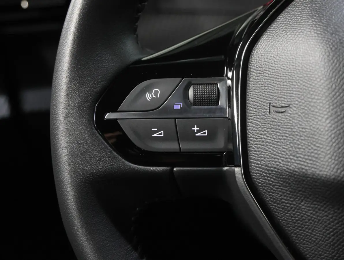1.2 100PK Style | 1ste Eigenaar | AppleCarPlay/AndroidAuto | Climate Control | Cruise Control | LED | Parkeersensoren | Isofix | DAB Radio |