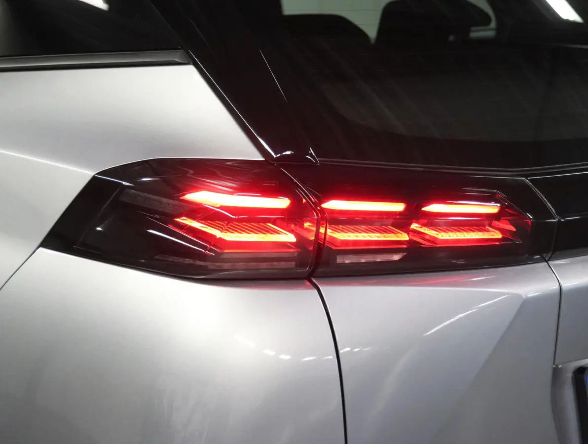1.2 100PK Style | 1ste Eigenaar | AppleCarPlay/AndroidAuto | Climate Control | Cruise Control | LED | Parkeersensoren | Isofix | DAB Radio |