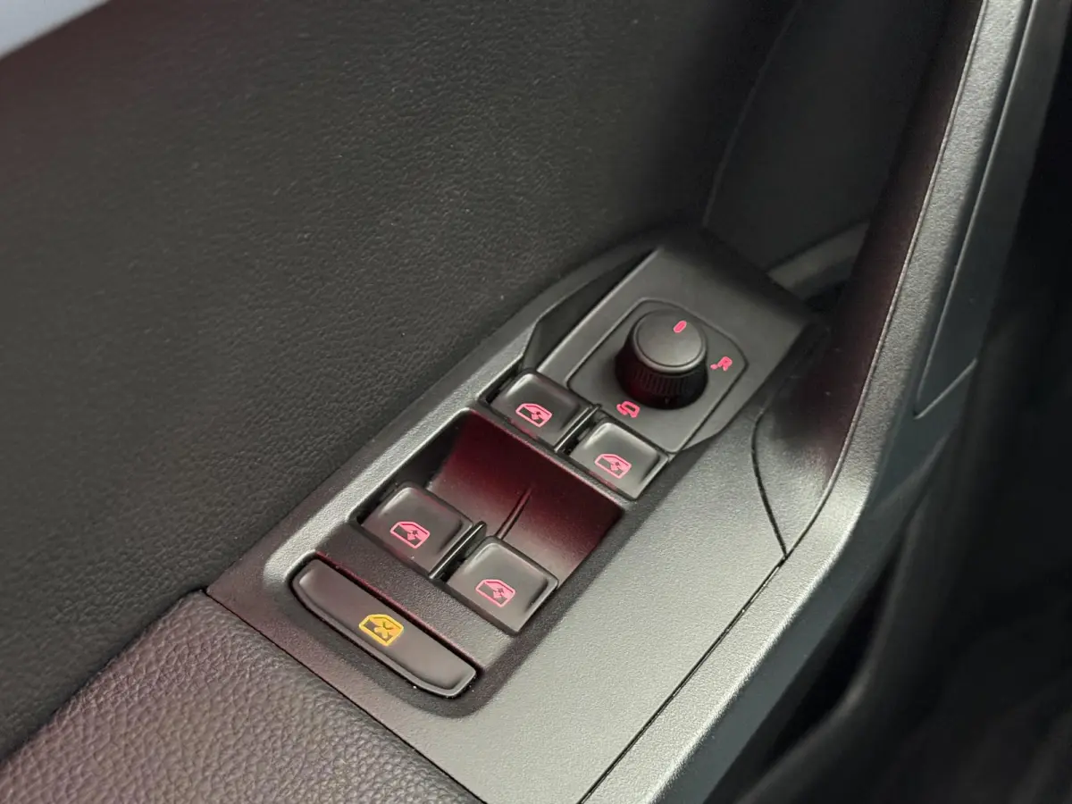 1.5 TSI FR | Digitaal Dash | LED | Camera | Automaat
