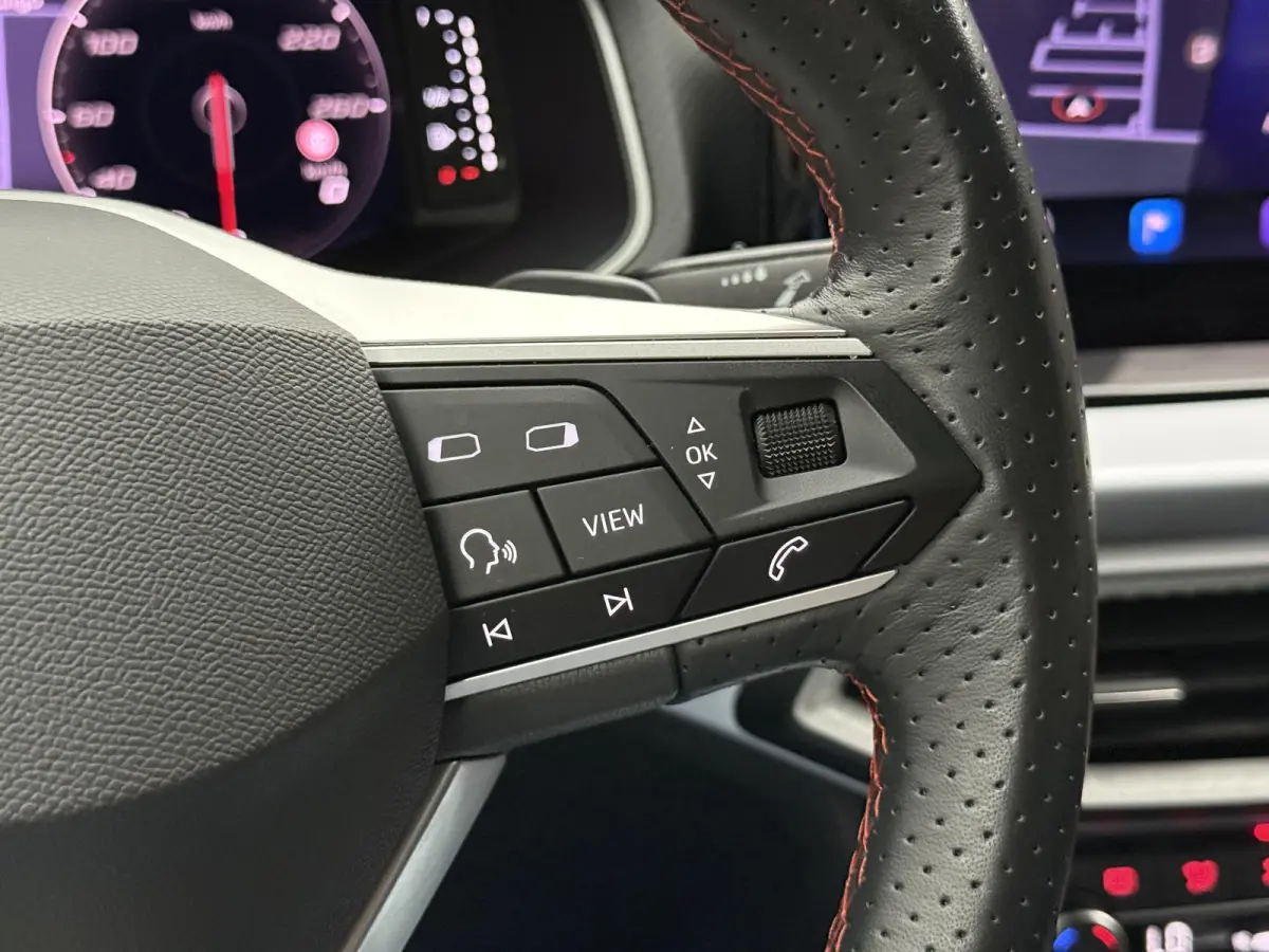 1.5 TSI FR | Digitaal Dash | LED | Camera | Automaat