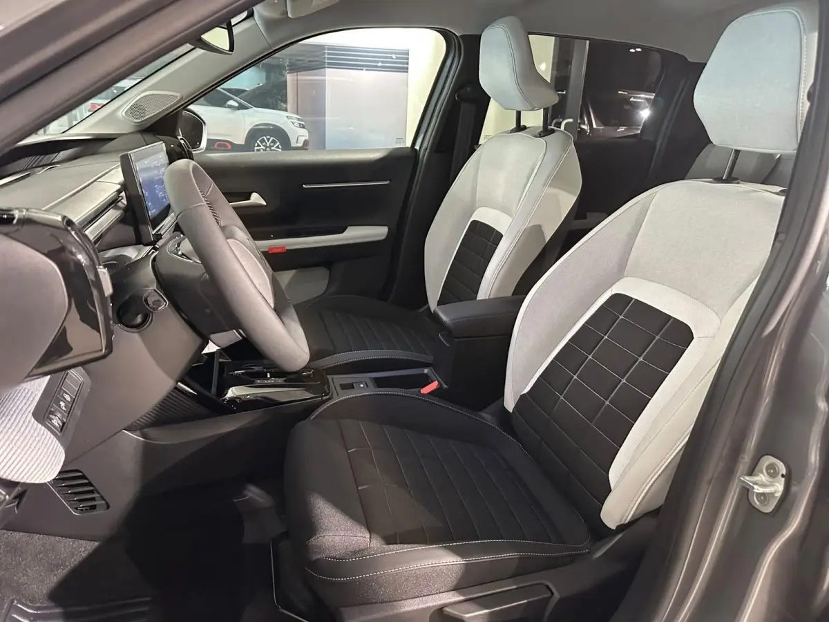1.2 Hybrid 110pk Max |Apple Carplay - Android Auto | Cruise Control | Parkeercamera achter