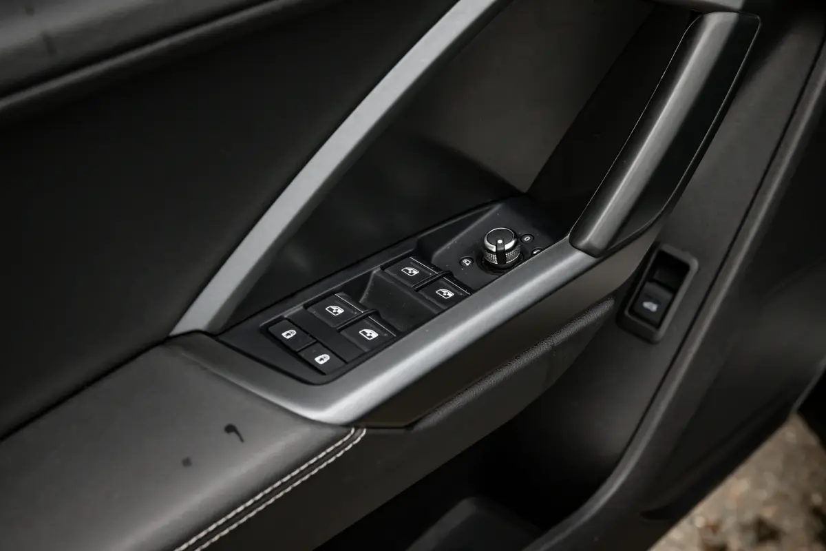 35 TFSI S Line edition one | Panoramadak | Adapt. Cruise | Stoelverwarming | Dodehoek detectie