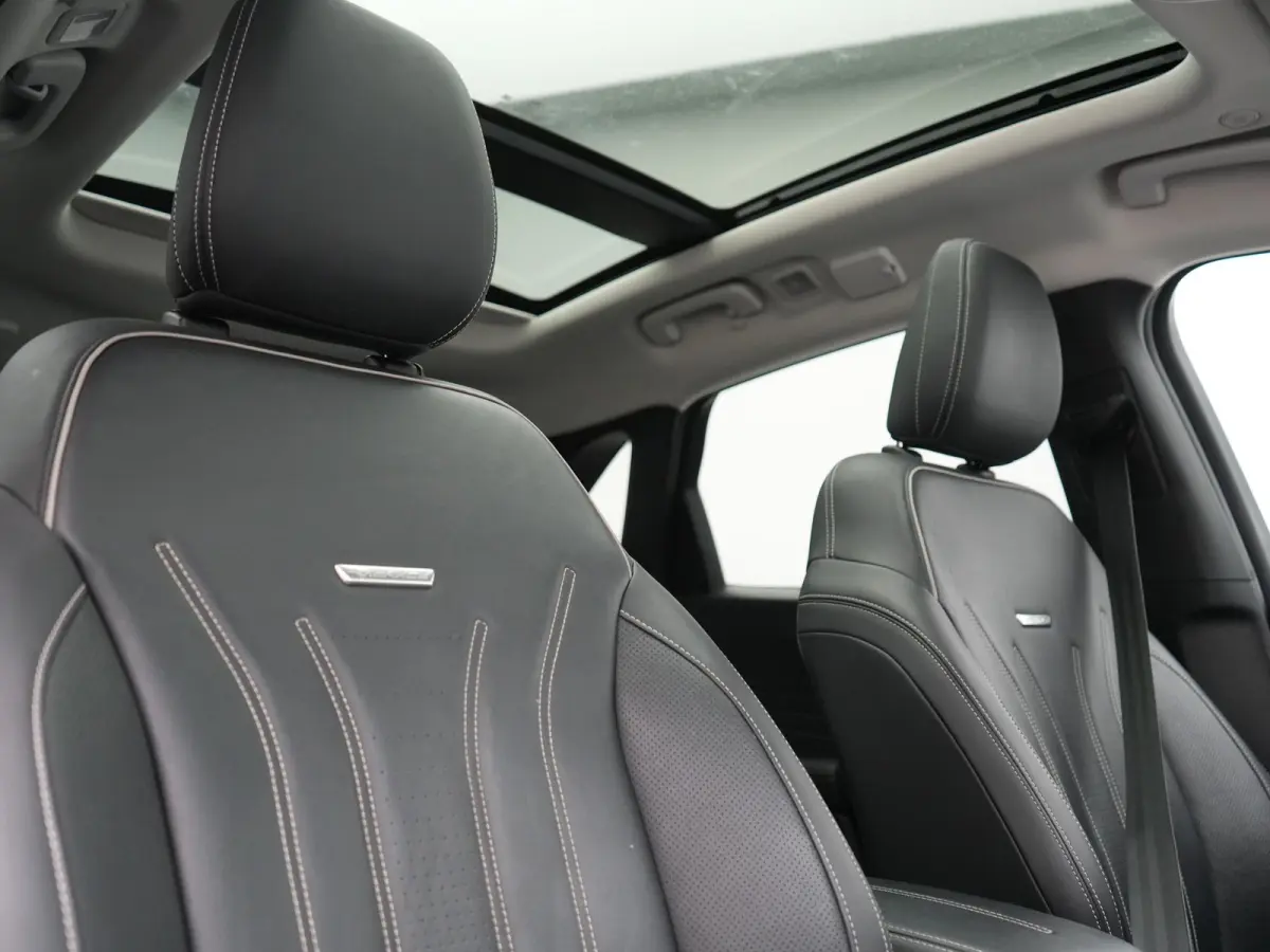 2.5 Vignale PHEV 225pk Dealer O.H. | SOH 96,3% | Panodak | Head Up | Camera | Bang & Olufsen | Lederen Comfortstoelen Memory & Verwarmd | Stuur Verwarmd | Navigatie | DAB | Virtual | 20"L.M 
