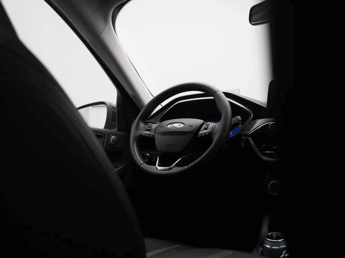 2.5 Vignale PHEV 225pk Dealer O.H. | SOH 96,3% | Panodak | Head Up | Camera | Bang & Olufsen | Lederen Comfortstoelen Memory & Verwarmd | Stuur Verwarmd | Navigatie | DAB | Virtual | 20"L.M 