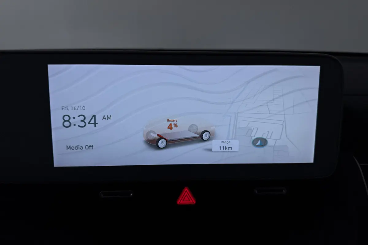 Style 77.4 kWh (SOH 100%, CAMERA, STOELVERWARMING, AUTOPILOT, DEALER ONDERHOUDEN)