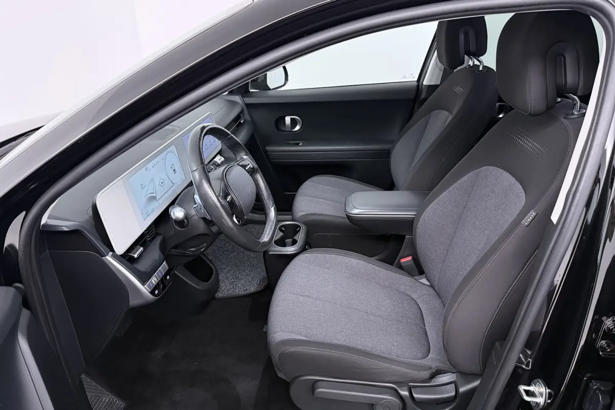 Style 77.4 kWh (SOH 100%, CAMERA, STOELVERWARMING, AUTOPILOT, DEALER ONDERHOUDEN)