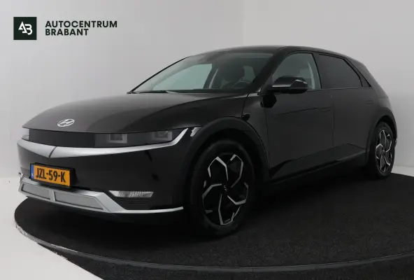 Style 77.4 kWh (SOH 100%, CAMERA, STOELVERWARMING, AUTOPILOT, DEALER ONDERHOUDEN)