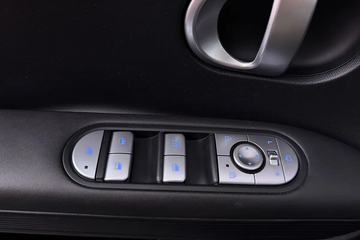 Style 77.4 kWh (SOH 100%, CAMERA, STOELVERWARMING, AUTOPILOT, DEALER ONDERHOUDEN)