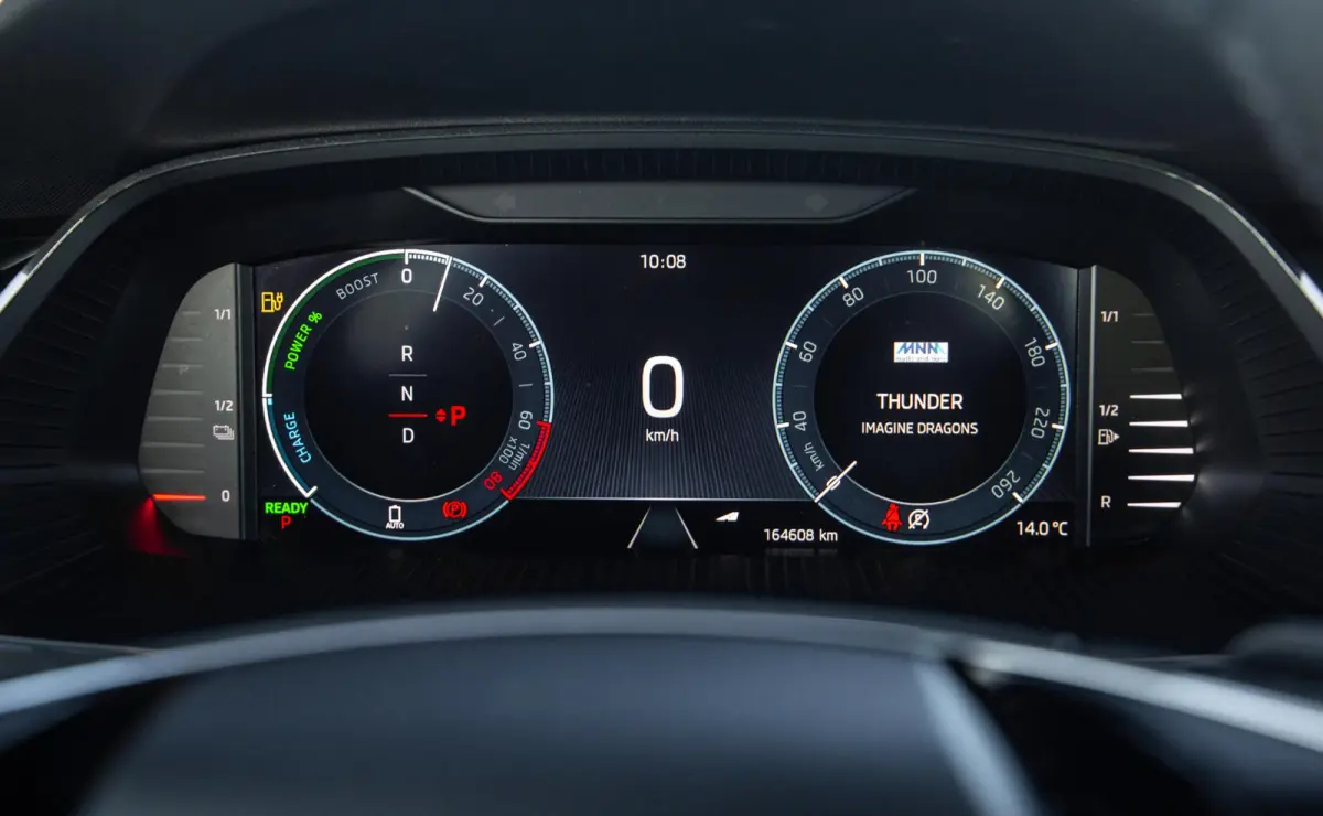 1.4 TSI iV PHEV Business Edition AIRCO / CRUISE CONTROLE / 204 PK / STOELVERWAMRING / NAVI /  CARPLAY / CAMERA