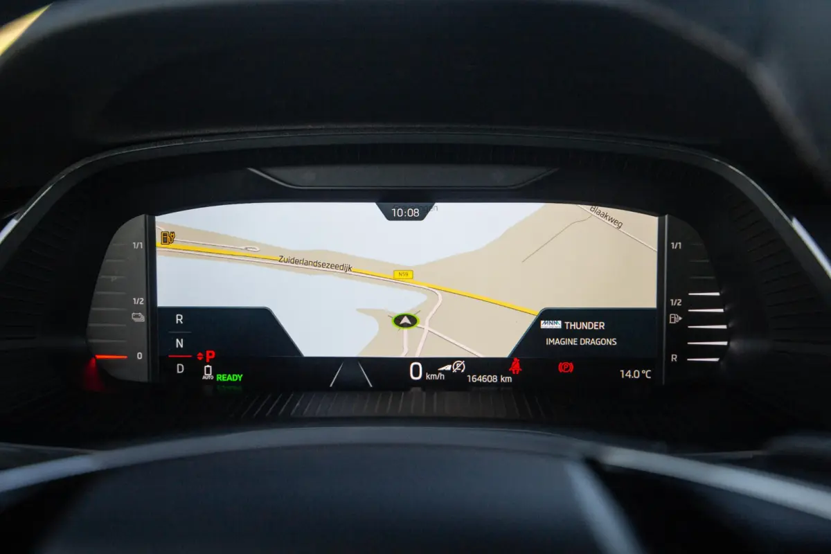 1.4 TSI iV PHEV Business Edition AIRCO / CRUISE CONTROLE / 204 PK / STOELVERWAMRING / NAVI /  CARPLAY / CAMERA